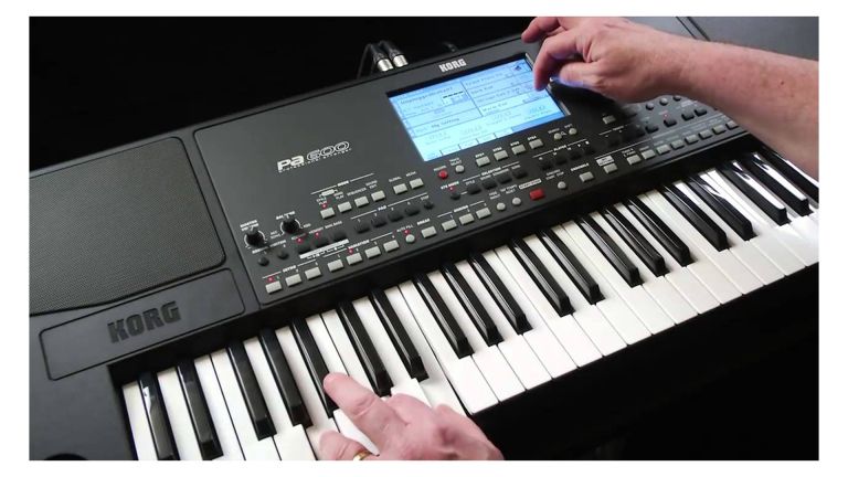 Korg Pa600